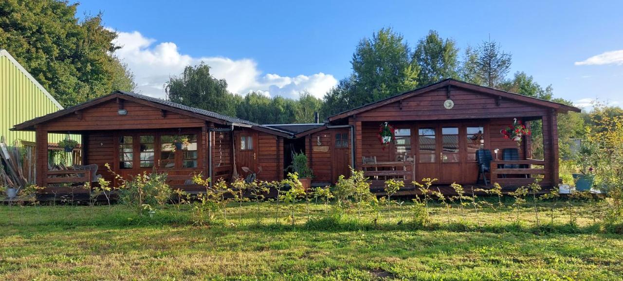 Ruime Romantische Blokhut Zwaanshoek Exteriör bild